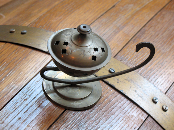 Magic Lamp Incense Holder